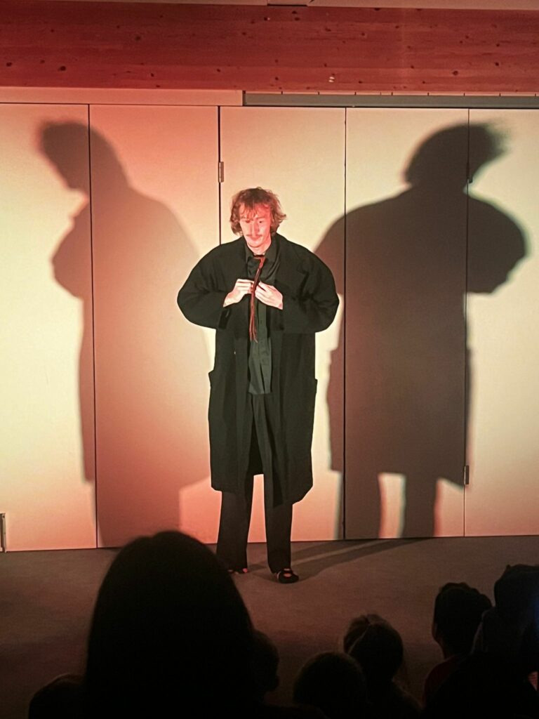 Compagnie A Tout Rompre- Reims- La tanière d'Igor - Théâtre- Quentin Delcourt- https://cieatoutrompre.fr