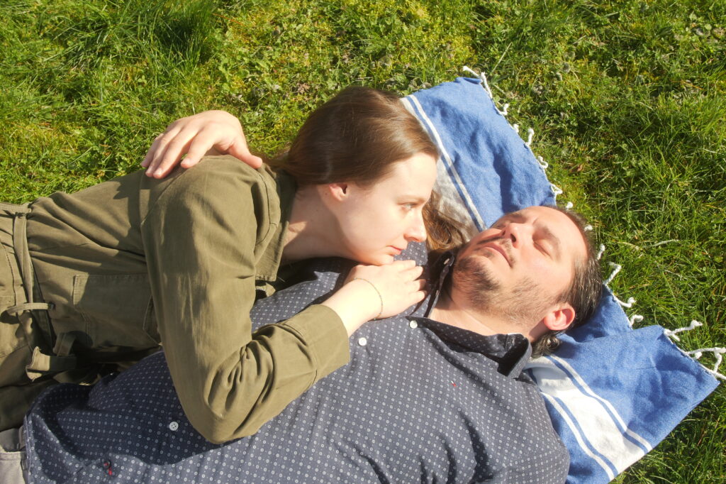 Compagnie A Tout Rompre- Reims- L'amour est un long fleuve tranquille ?! - Théâtre- Gino Bobba- Justine Rouet Chabaux- https://cieatoutrompre.fr